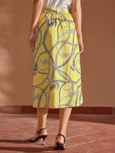 MOTF PREMIUM CHAIN PRINT BUCKLE BELTED SPLIT THIGH PLEATED SKIRT